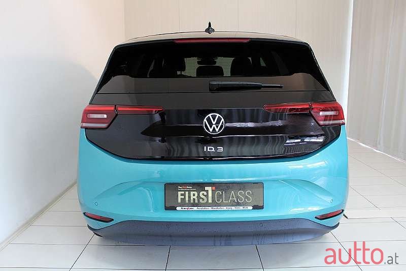 2020' Volkswagen Id.3 photo #2