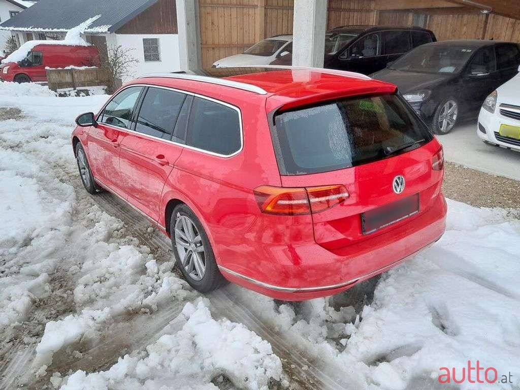 2018' Volkswagen Passat photo #4