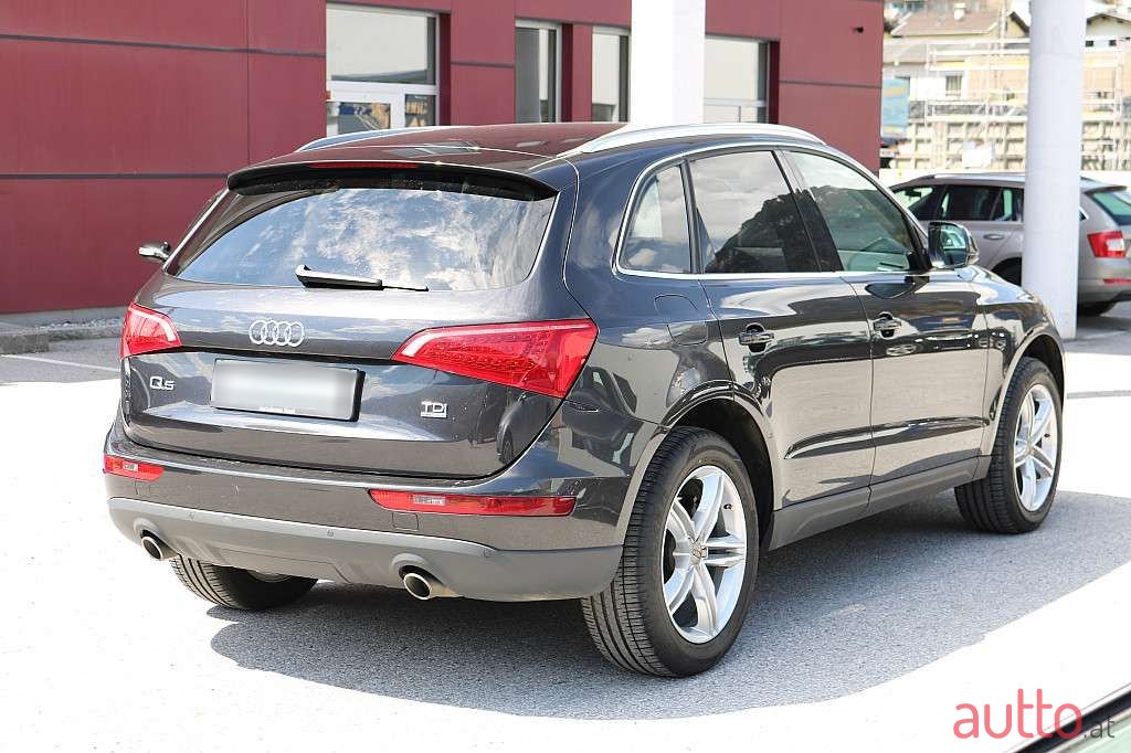 2012' Audi Q5 photo #6