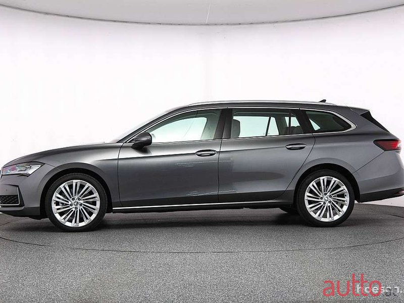 2024' Skoda Superb photo #3