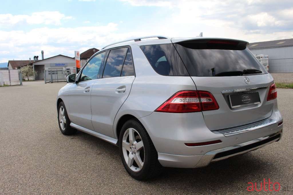 2013' Mercedes-Benz M-Klasse photo #6