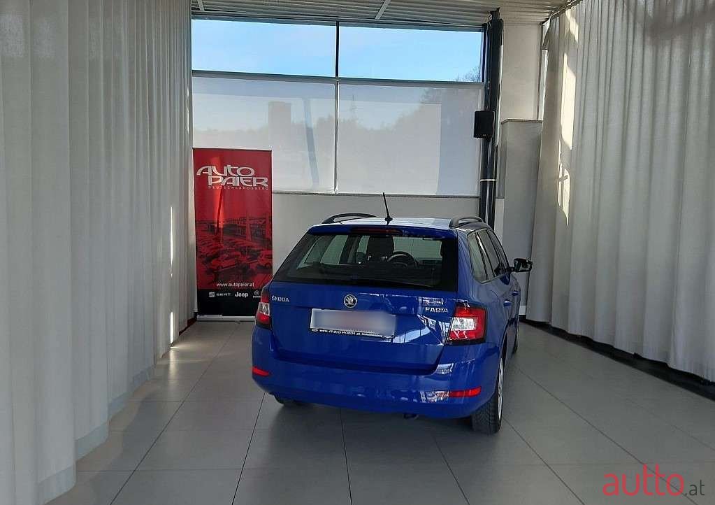 2019' Skoda Fabia photo #4