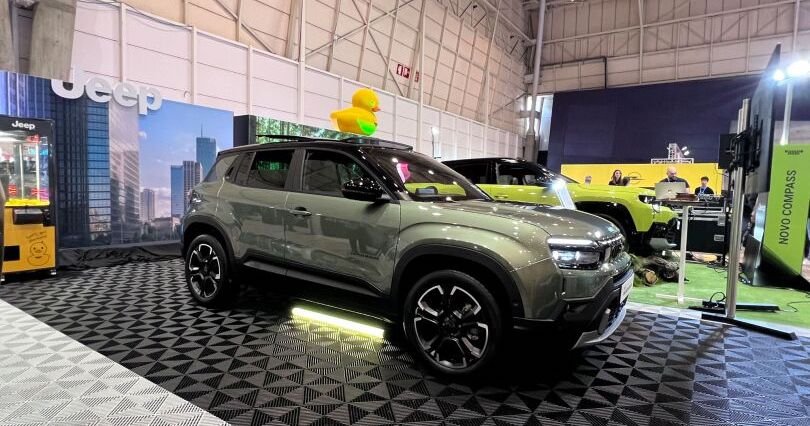 Jeep’s Smallest SUV Gets A New Look And A Manual Turbo Engine