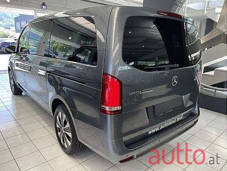 2023' Mercedes-Benz Vito photo #5