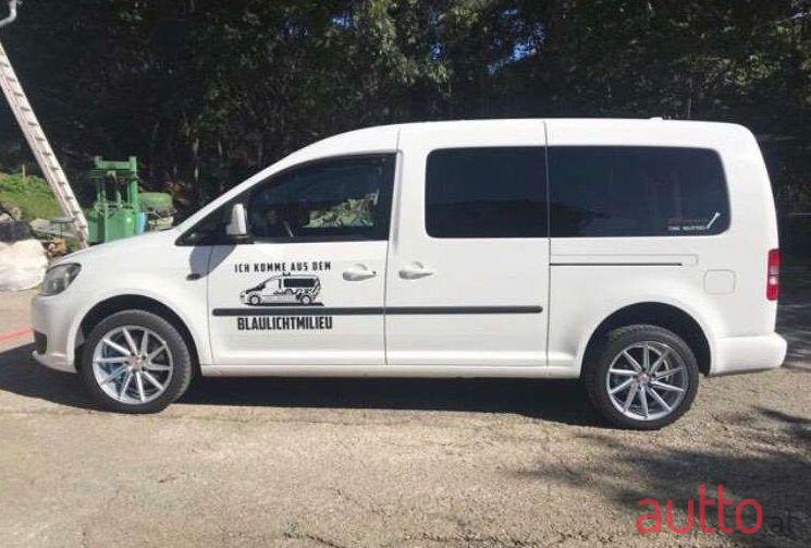 2012' Volkswagen Caddy photo #1