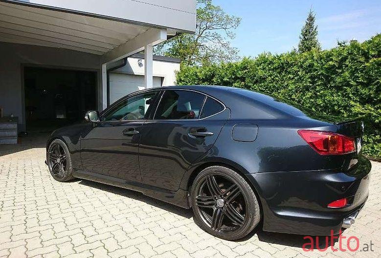 2010' Lexus IS photo #2