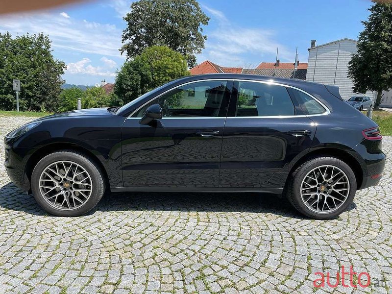 2015' Porsche Macan photo #5