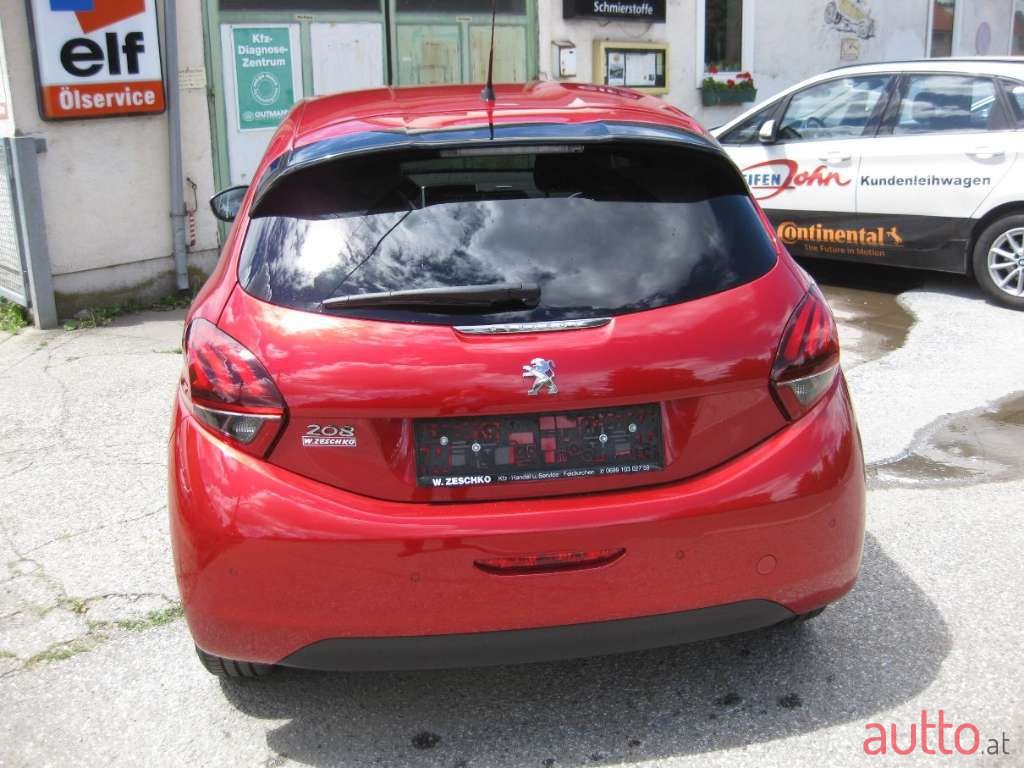 2019' Peugeot 208 photo #5