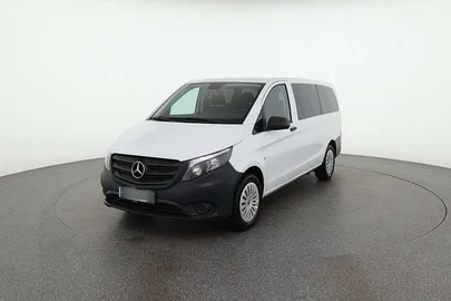2021' Mercedes-Benz Vito