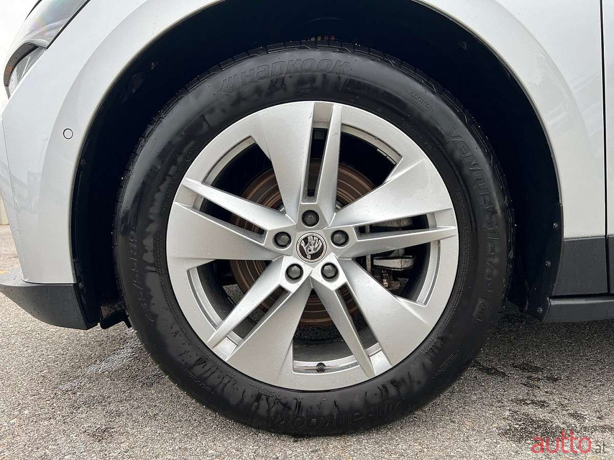 2022' Skoda Enyaq photo #5