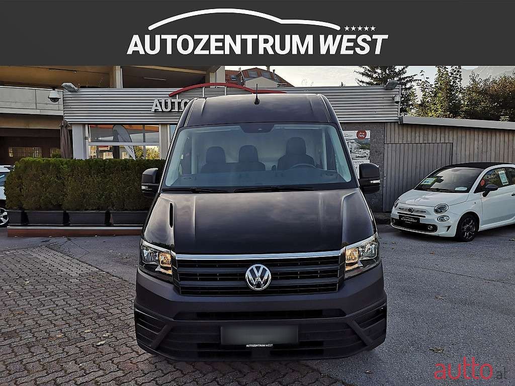 2020' Volkswagen Crafter photo #1