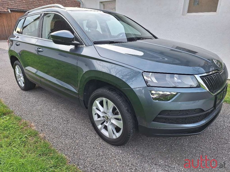 2020' Skoda Karoq photo #2