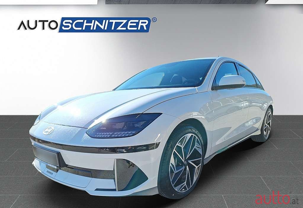 2023' Hyundai Ioniq 6 photo #1