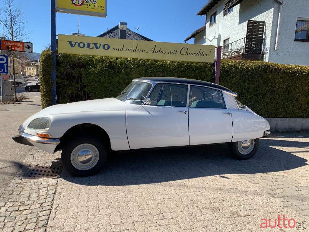 1972' Citroen DS photo #4