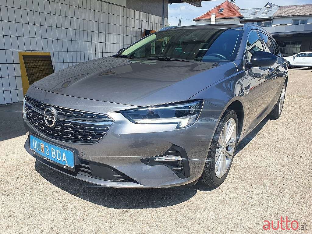 2021' Opel Insignia photo #2
