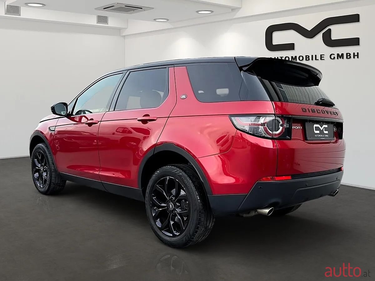2016' Land Rover Discovery Sport photo #4