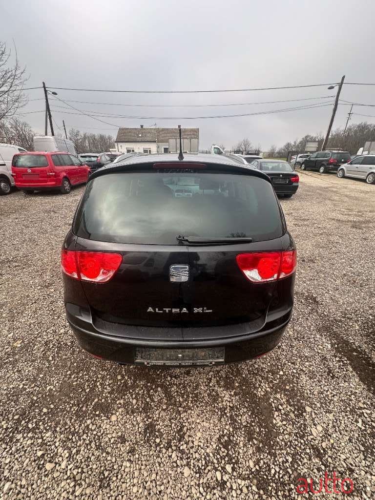 2006' SEAT Altea XL photo #2