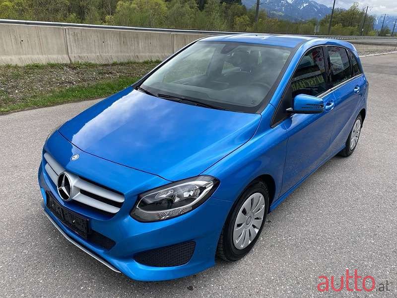 2017' Mercedes-Benz B-Klasse photo #1