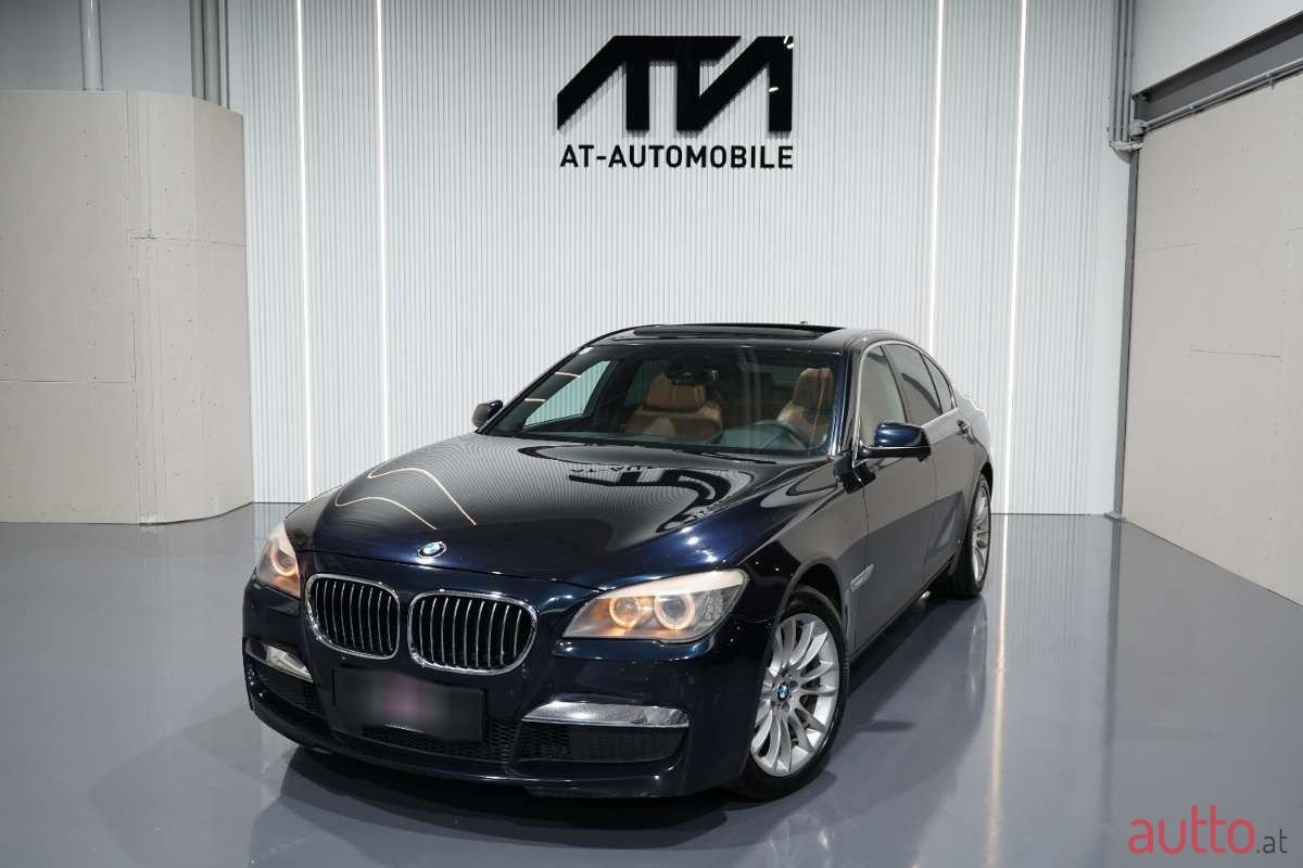 2011' BMW 7Er-Reihe photo #1