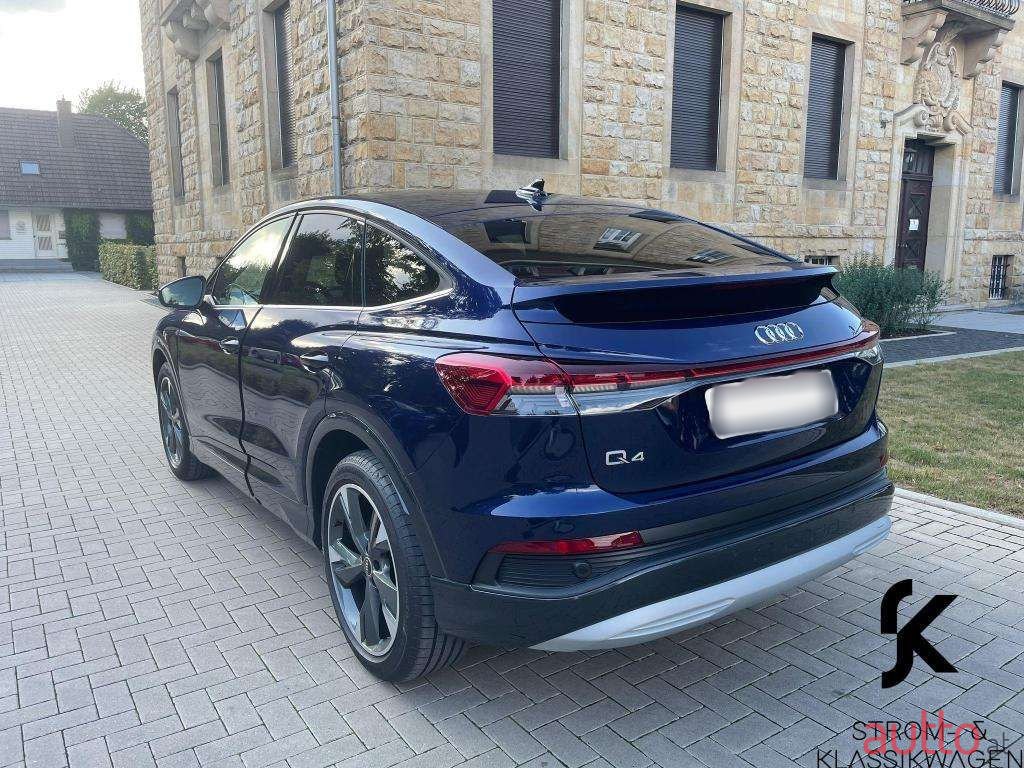 2022' Audi Q4 photo #3