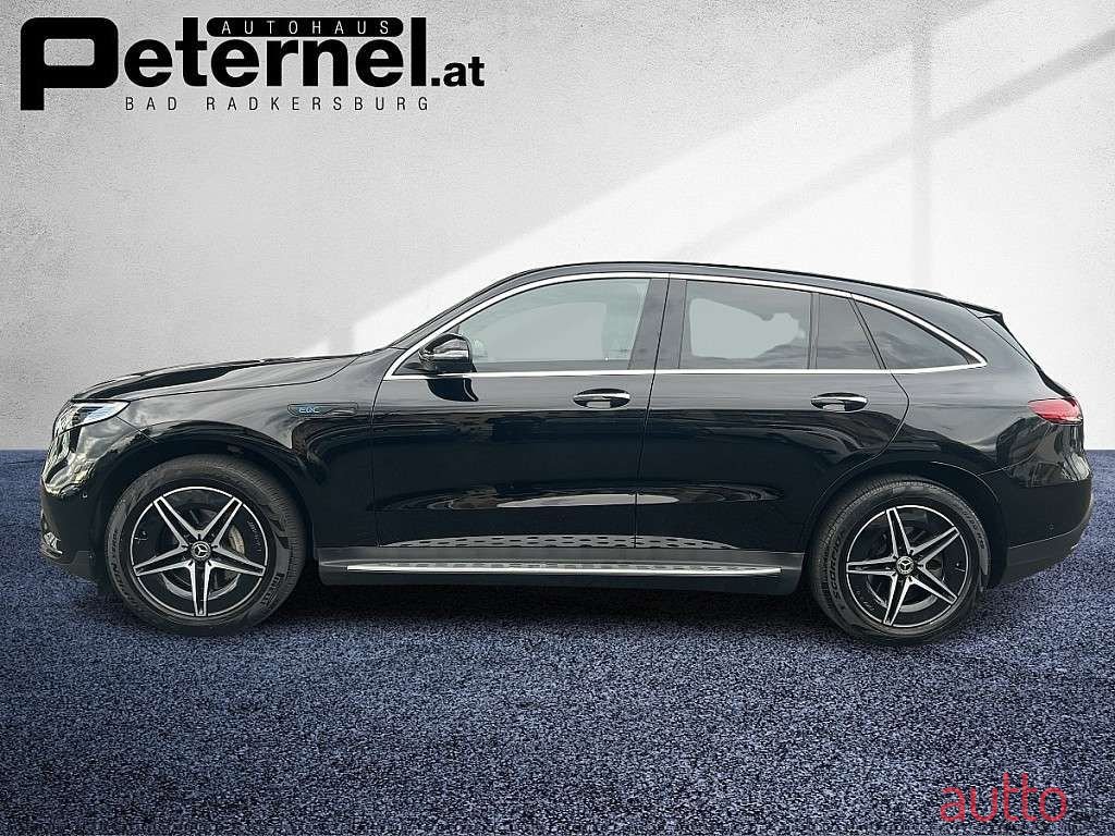 2020' Mercedes-Benz EQC photo #2