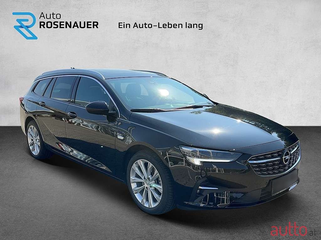 2022' Opel Insignia photo #2