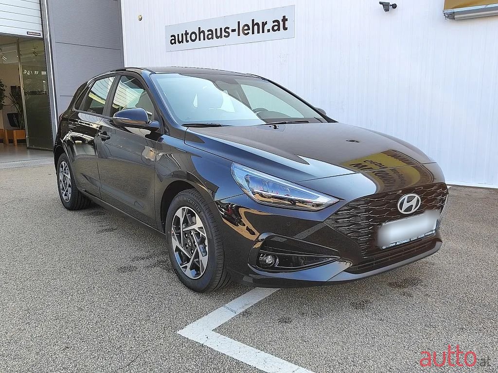 2024' Hyundai i30 photo #3