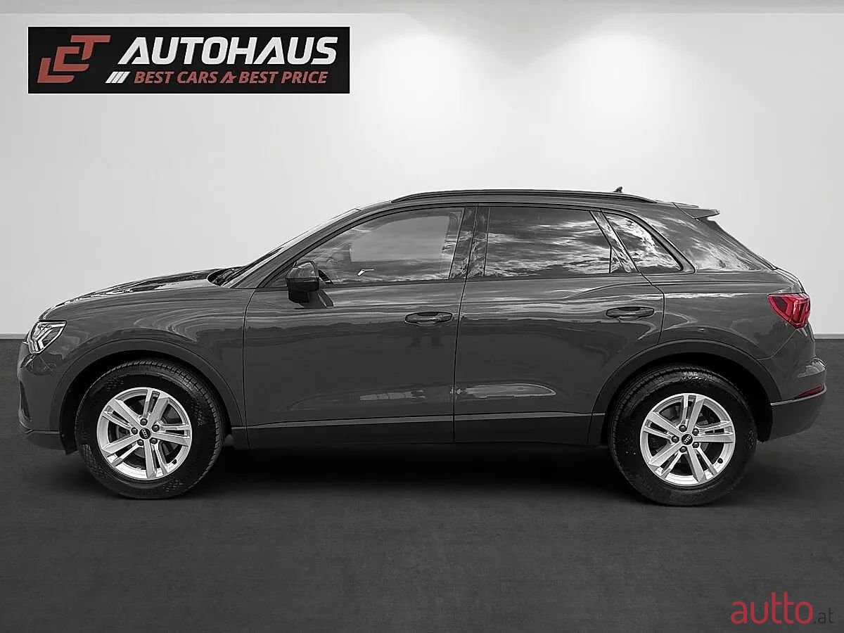 2020' Audi Q3 photo #2
