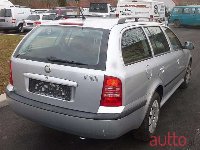 2010' Skoda Octavia photo #4