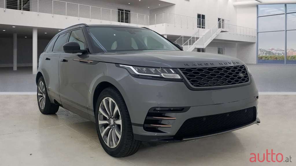 2018' Land Rover Range Rover Velar photo #3