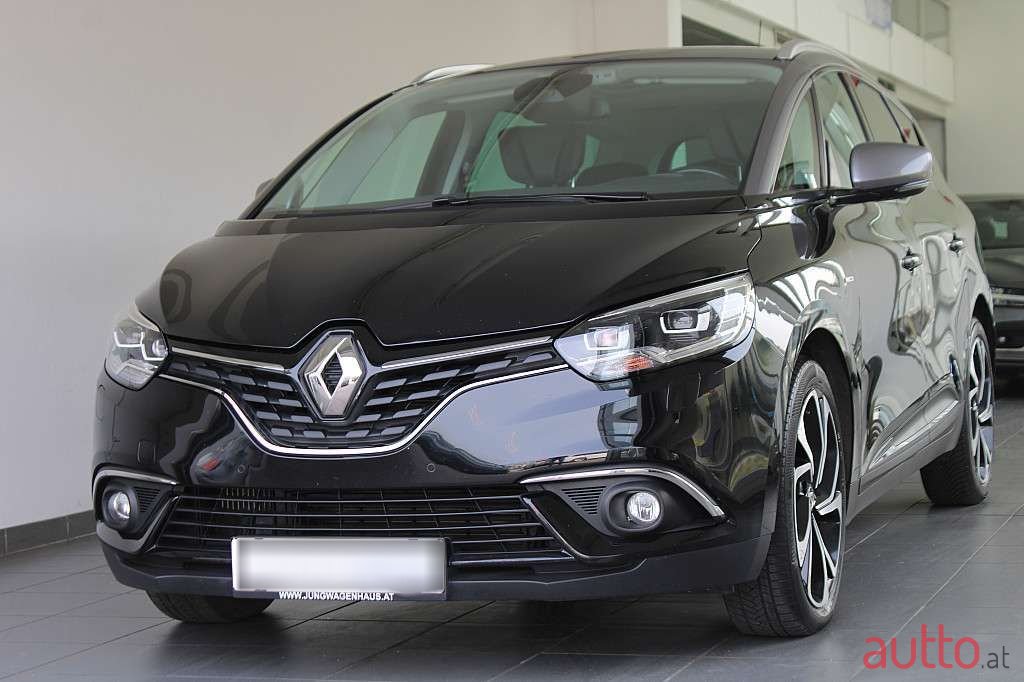 2017' Renault Grand Scenic photo #2