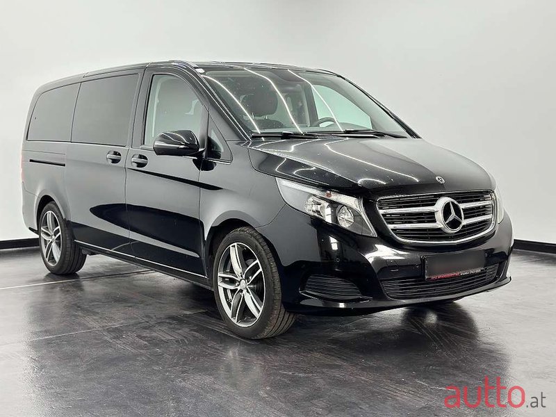 2019' Mercedes-Benz V-Klasse photo #1