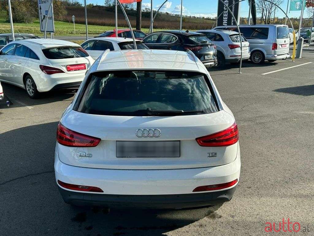 2015' Audi Q3 photo #5