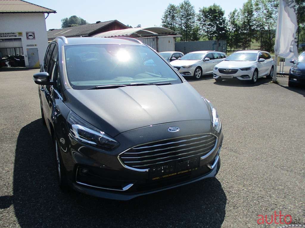 2023' Ford Galaxy photo #2