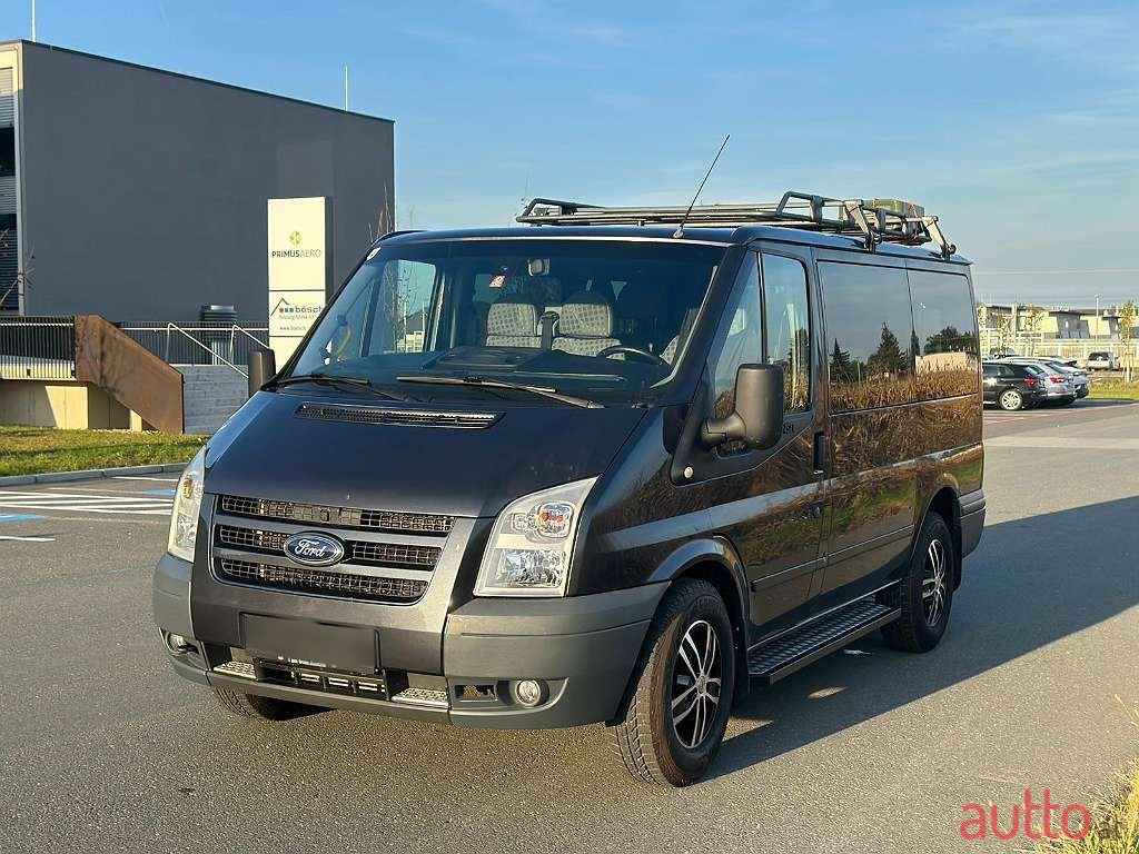 2010' Ford Transit photo #3