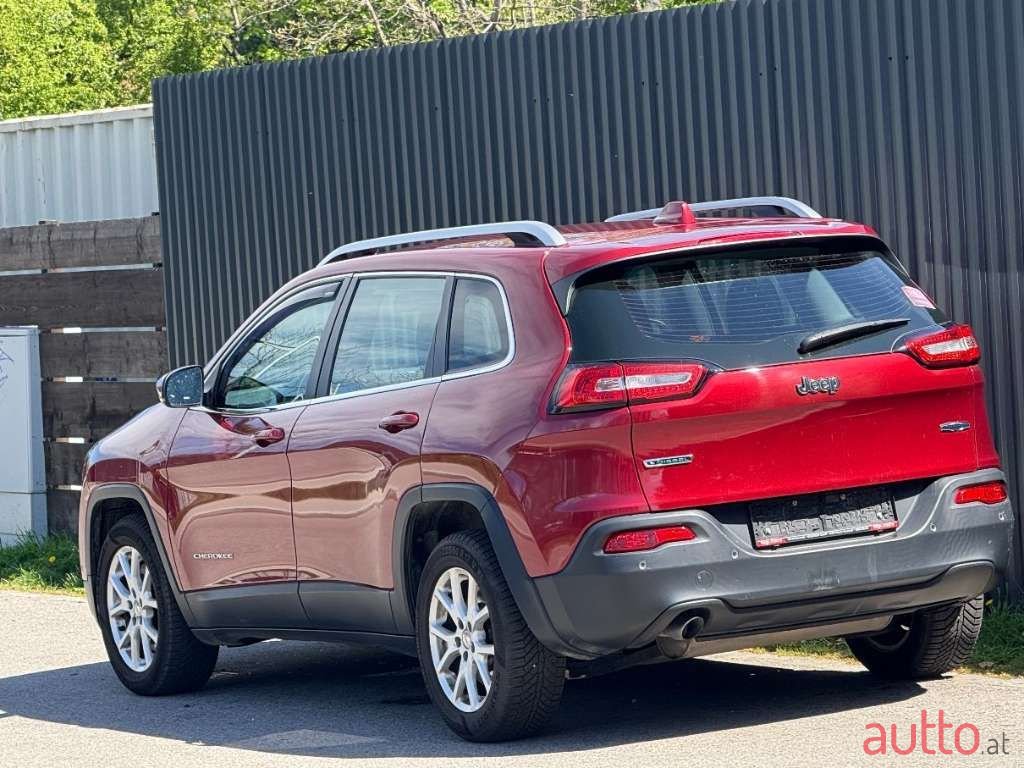 2014' Jeep Cherokee photo #3