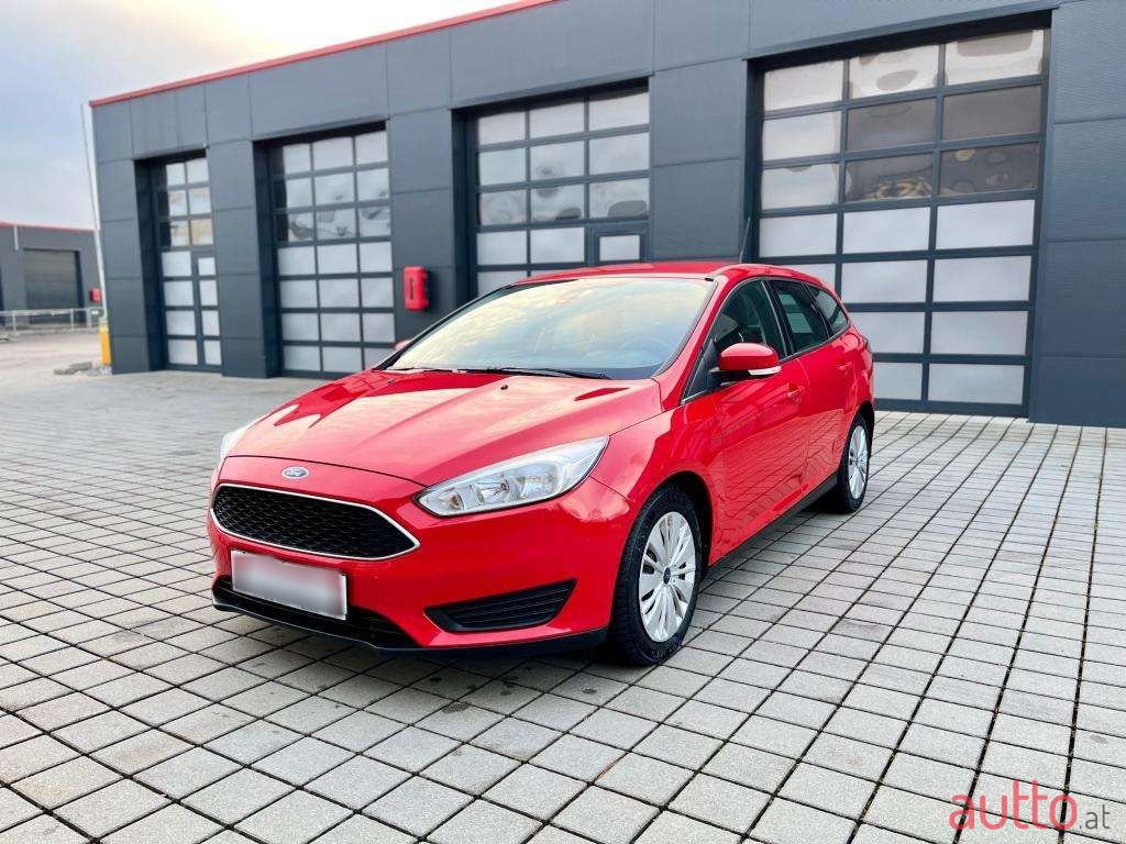 2017' Ford Focus photo #1