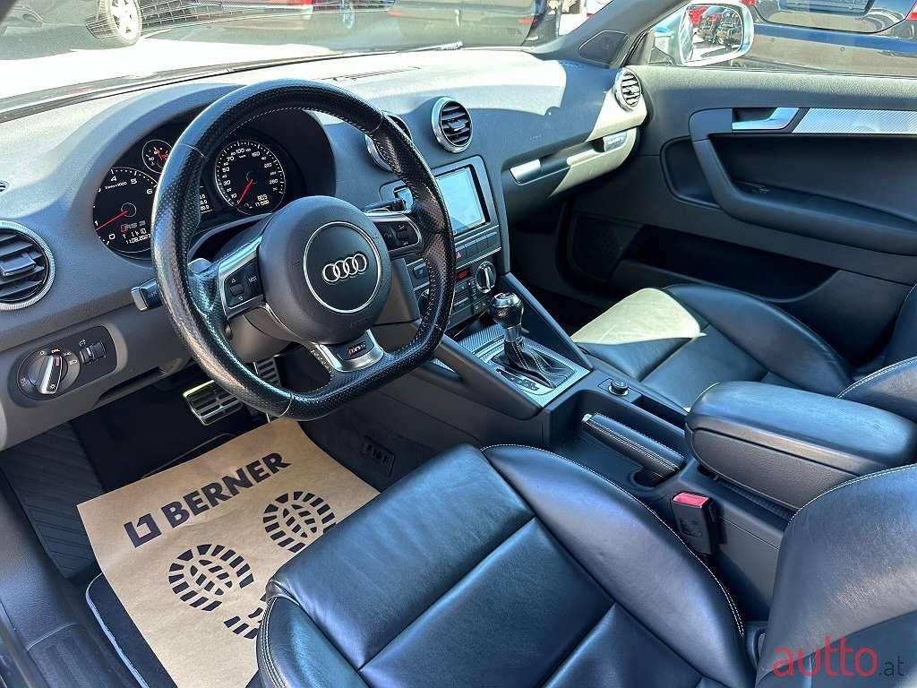 2012' Audi A3 photo #3