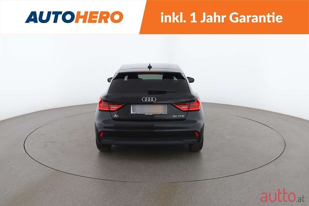 2023' Audi A1 photo #5