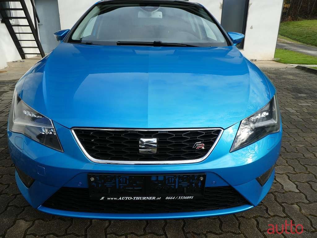 2013' SEAT Leon photo #2