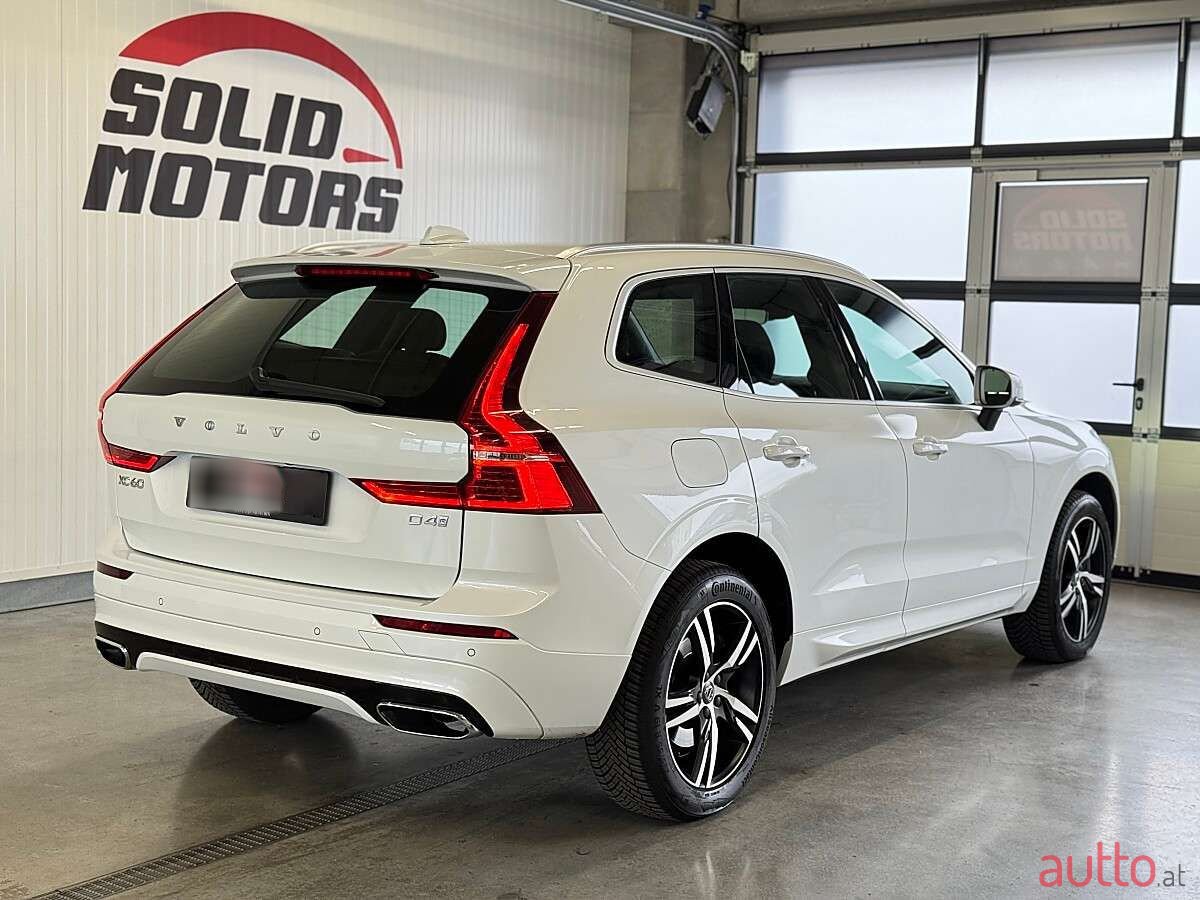 2019' Volvo XC60 photo #6