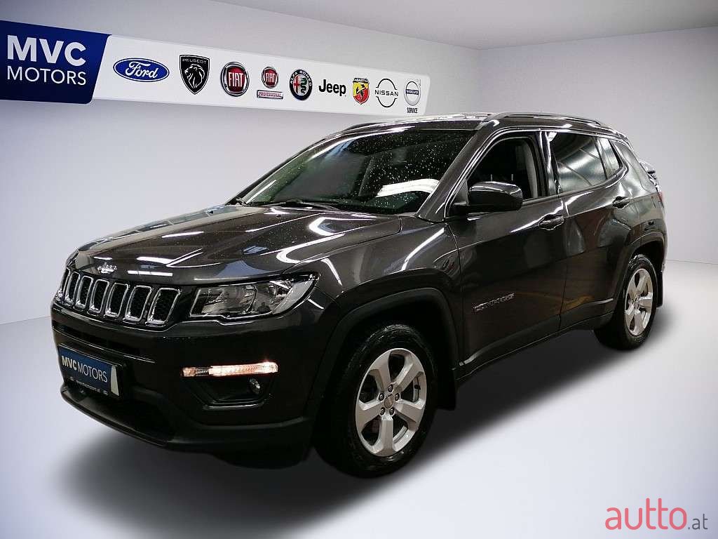 2019' Jeep Compass photo #2