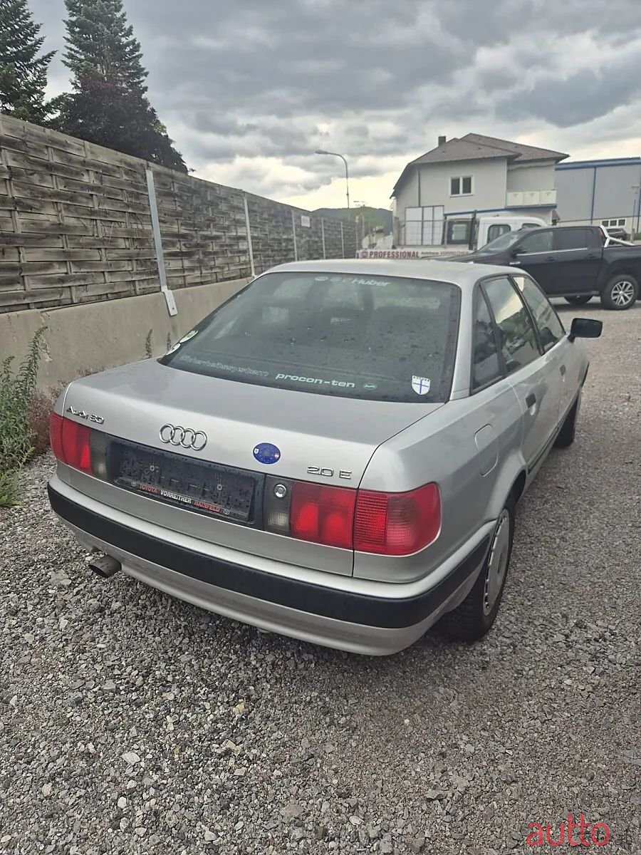1991' Audi 80 photo #3