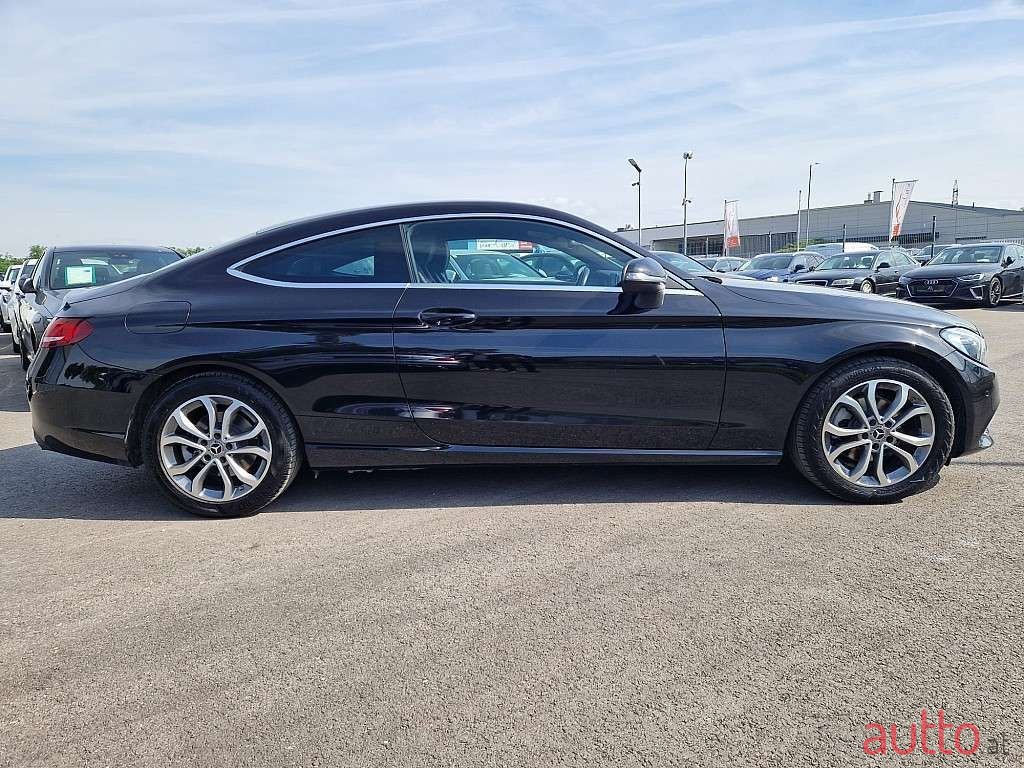 2018' Mercedes-Benz C-Klasse photo #6