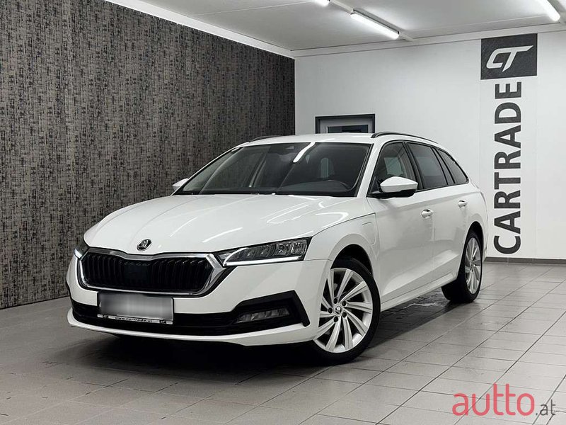 2022' Skoda Octavia photo #4