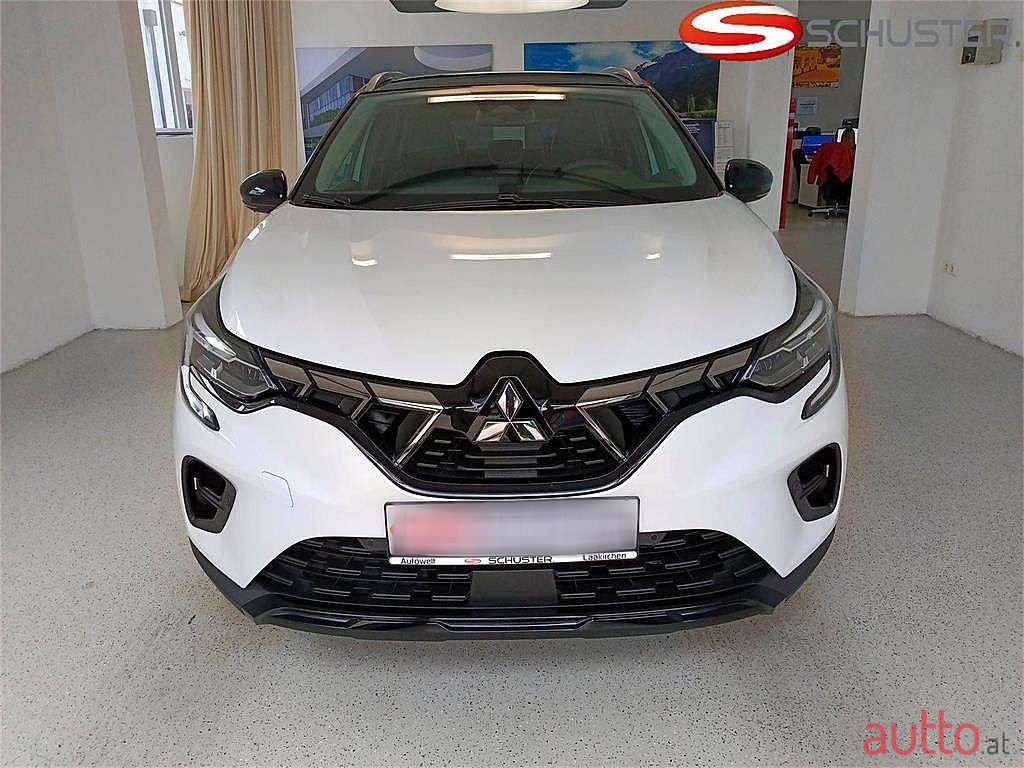 2023' Mitsubishi ASX photo #2