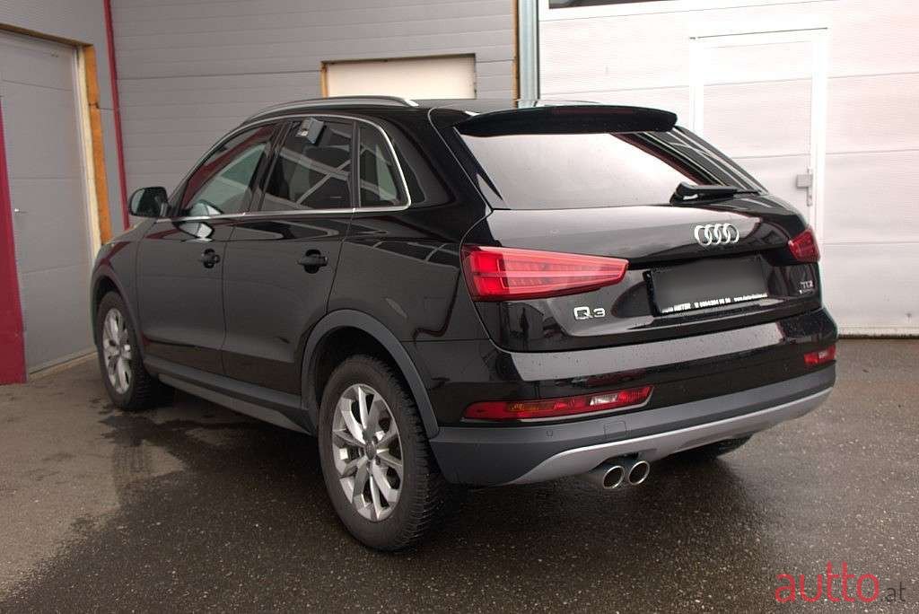 2013' Audi Q3 photo #3
