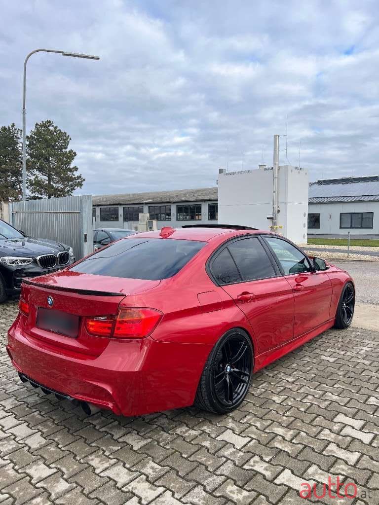 2011' BMW 3Er-Reihe photo #6