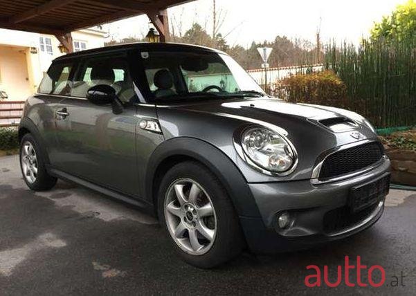 2007' MINI Cooper photo #1