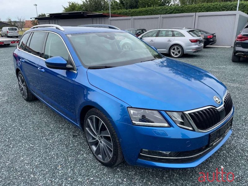 2019' Skoda Octavia photo #1